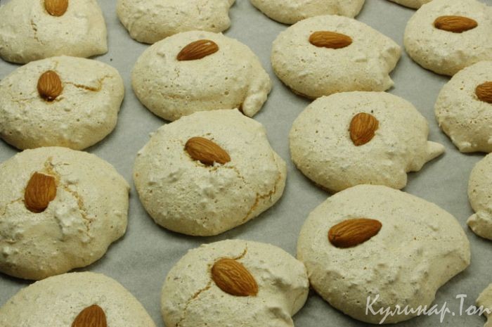 Миндальное печенье