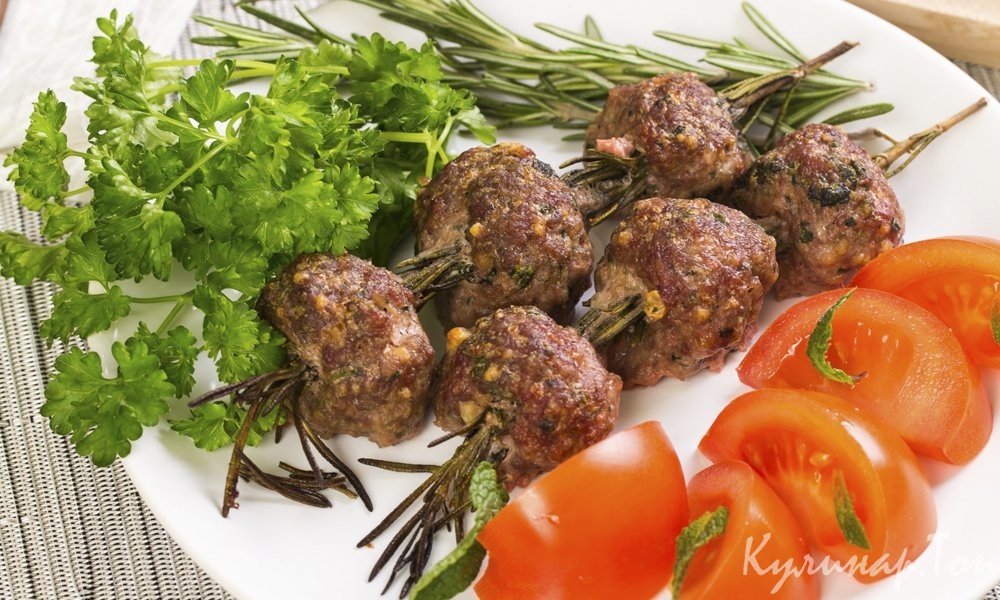Мясные шарики на гриле