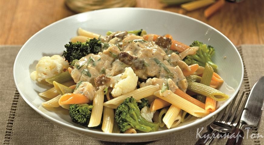 Паста с цветной капустой и грибами