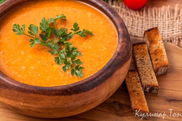 Пряный суп из моркови и чечевицы