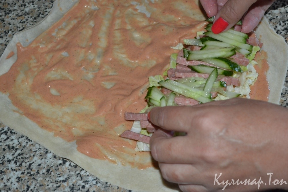 Шаурма с колбасой