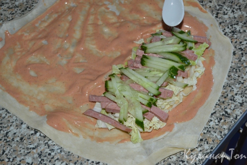 Шаурма с колбасой
