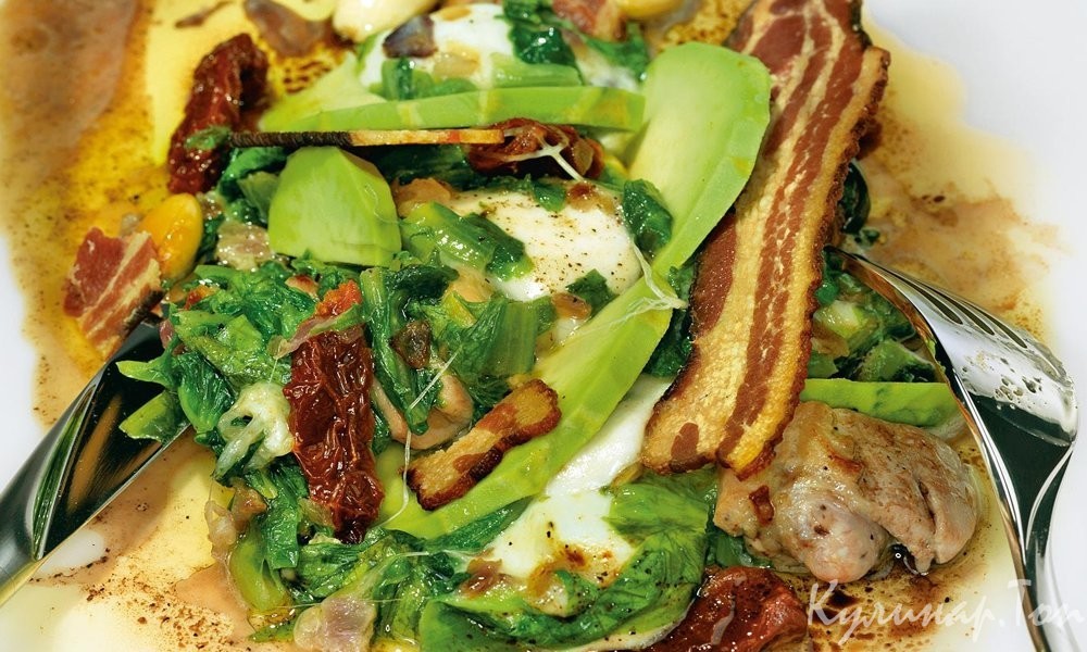 Теплый салат с куриной грудкой