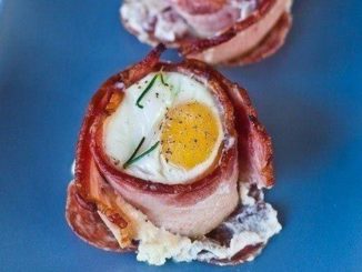 Яичница с грибами по-провански