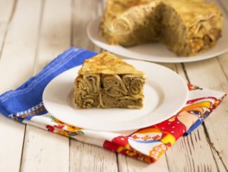 Блинчатый пирог с куриной печенью