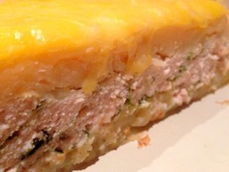 Картофельная запеканка с рыбным фаршем в духовке