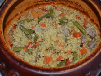 Пшенная каша с мясом и овощами