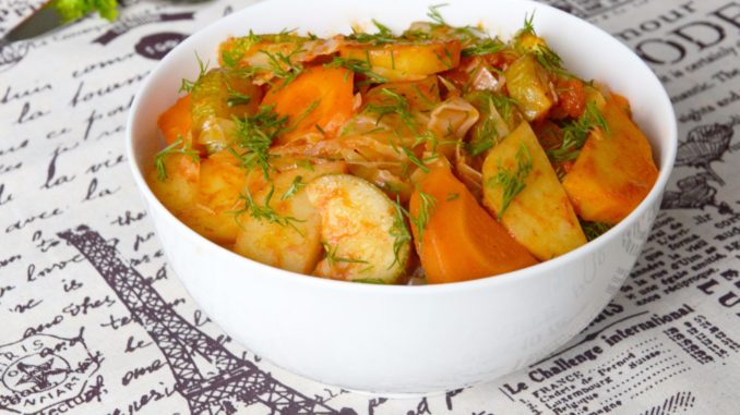 Рагу из кабачков и картошки Рагу из кабачков и картошки