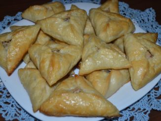 Расстегаи с курицей