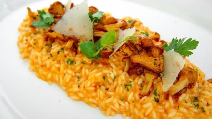 Ризотто с шафраном и лисичками Ризотто с шафраном и лисичками