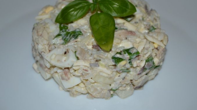 Рыбный салат с рисом и яйцами-06 Рыбный салат с рисом и яйцами