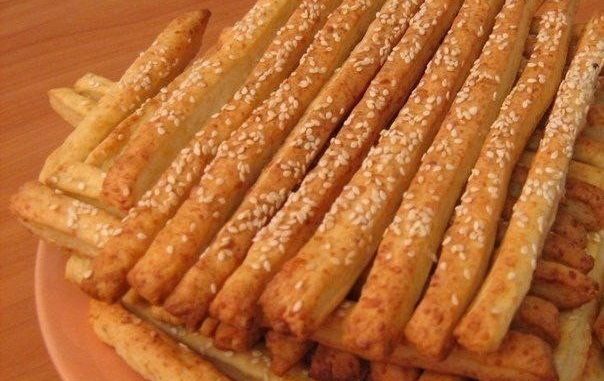 Сырная соломка Сырная соломка