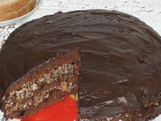 Торт «Чернослив в шоколаде»