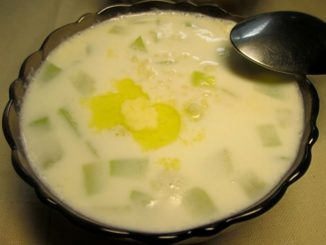 Молочный суп с кабачками