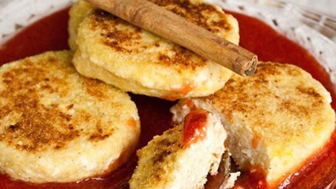 Сырники с кукурузной мукой и вареньем Сырники с кукурузной мукой и вареньем
