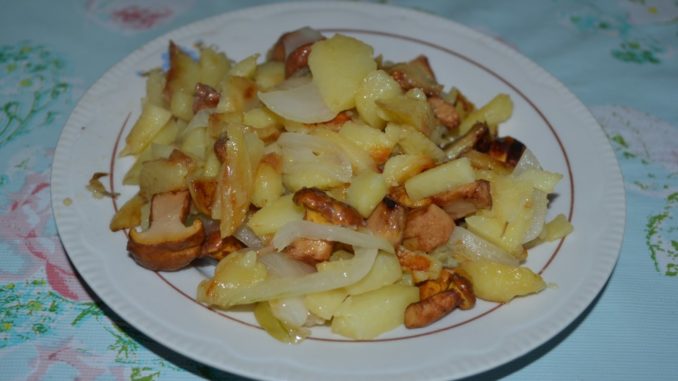 Жареный картофель с лисичками-05 Жареный картофель с лисичками