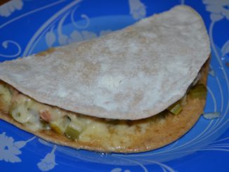 Чапати с тунцом