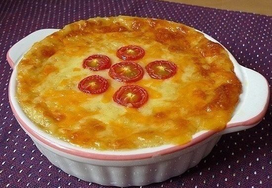 Картофельная запеканка с сыром и луком Картофельная запеканка с сыром и луком