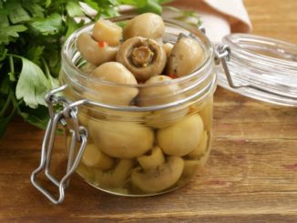 Маринованные шампиньоны