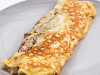 Омлет с вешенками