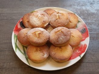 Творожные кексы с апельсиновыми цукатами