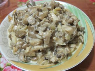 Вешенки тушеные