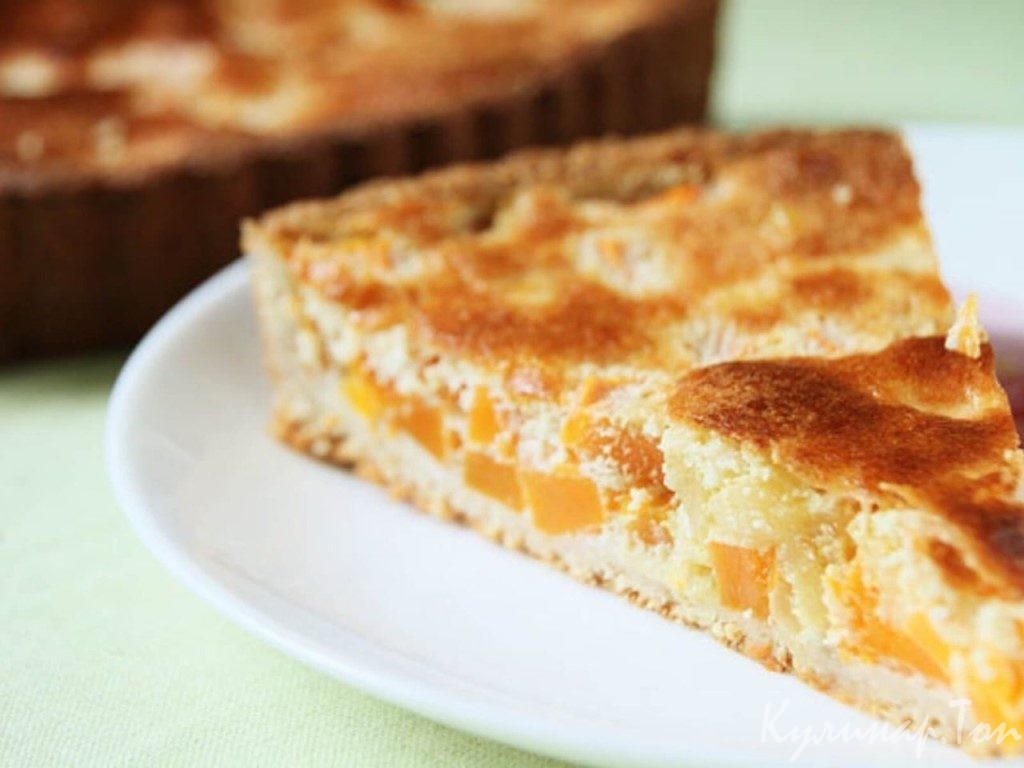 Классическая шарлотка с тыквой
