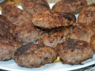 Котлеты с кабачком и базиликом