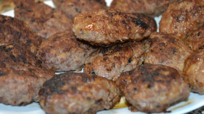 Котлеты с кабачком-07 Котлеты с кабачком и базиликом