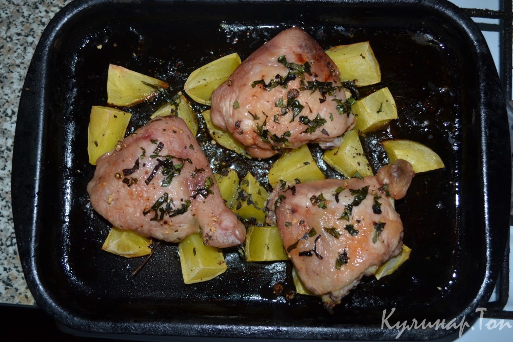 Курица с чесноком и базиликом