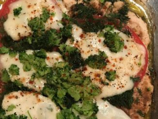 Пицца на мясном корже