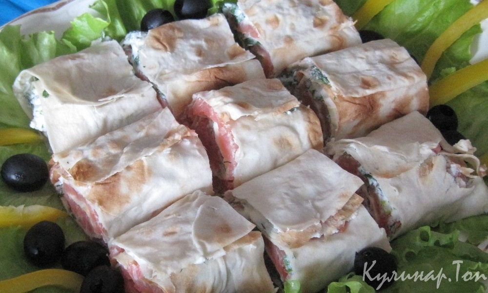Рулетики с семгой и сыром филадельфия