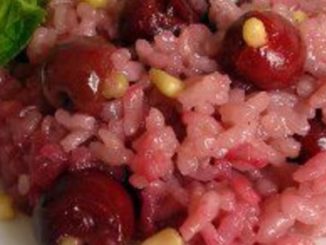 Булгур с вишней и кедровыми орешками