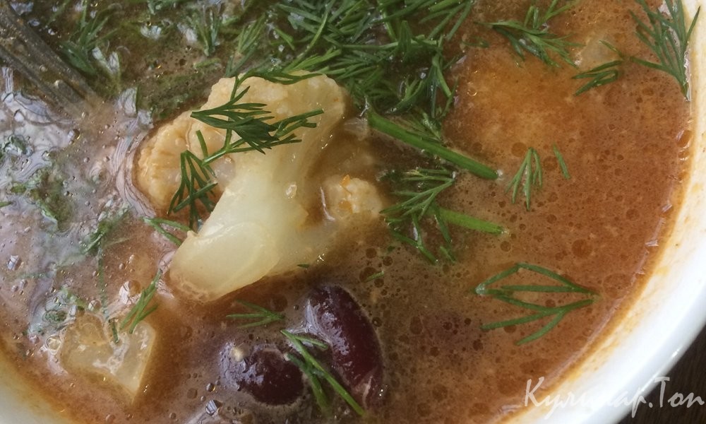 Фасолевый суп из куриной грудки