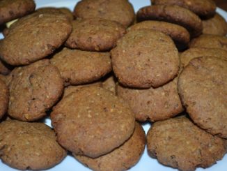 Финиковое печенье с орехами