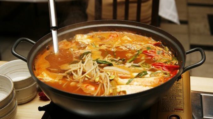 Куриная лапша по-итальянски с томатами и шпинатом Куриная лапша по-итальянски с томатами и шпинатом