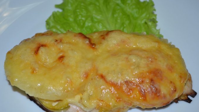Куриные грудки с ананасами-06 Куриная отбивная с ананасами