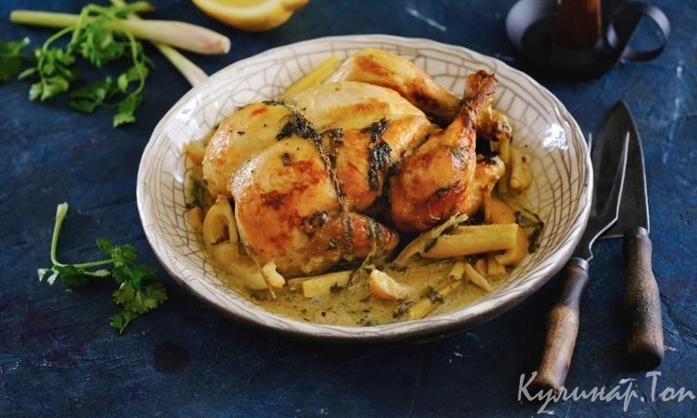 Курица, запеченная в кокосовом молоке