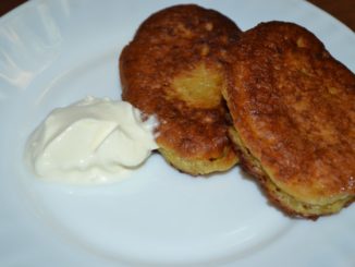 Луковые оладьи