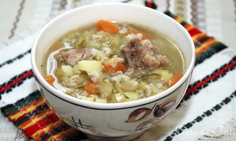 Рассольник с говядиной в мультиварке