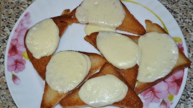 Гренки с сыром