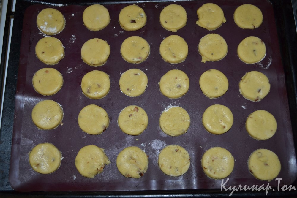 Кукурузное печенье с грецкими орехами