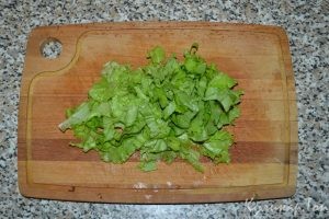 Салат со шпротами и авокадо