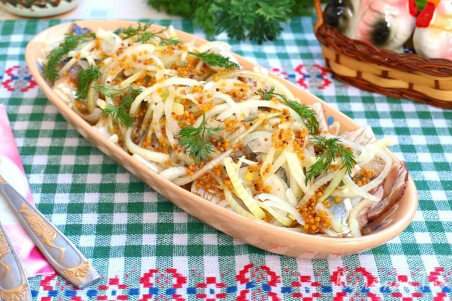 Селёдка в горчичной заливке