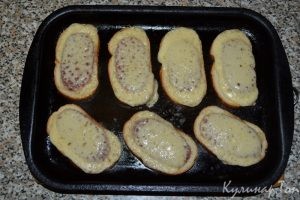 Горячие бутерброды с колбасой и сыром
