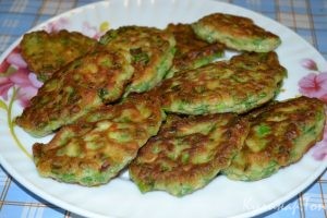 Оладьи из зеленого лука