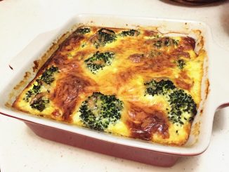 Запеканка с курицей и брокколи