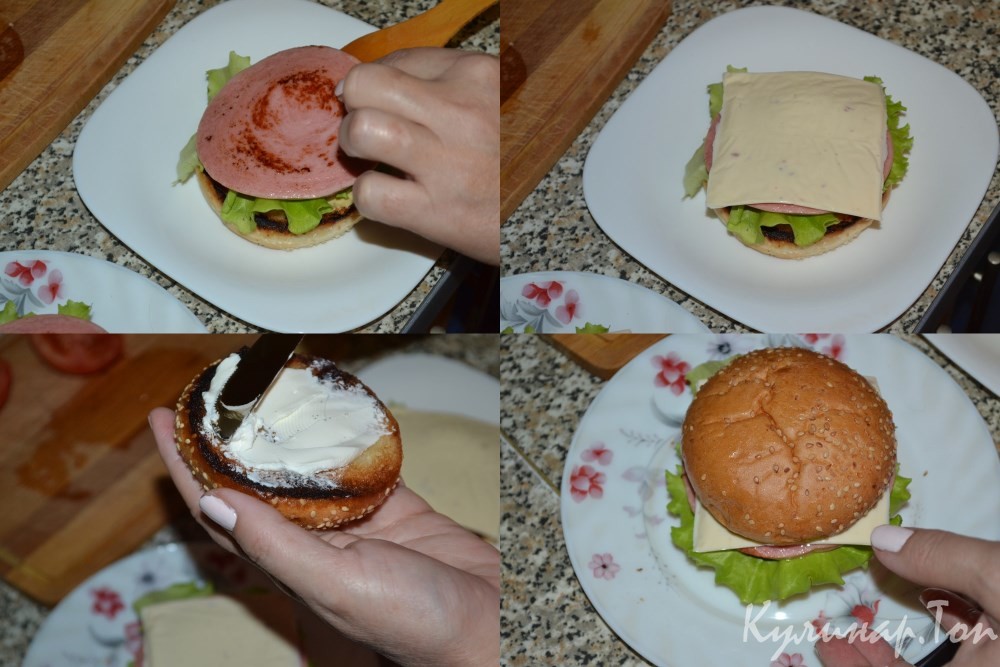 Бургеры с жареной колбасой