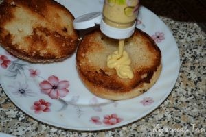 Бургеры с жареным беконом