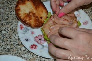 Бургеры с жареным беконом